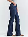 Women's Wrangler Ultimate Riding Jean Willow Mid-Rise Trouser - Image 3