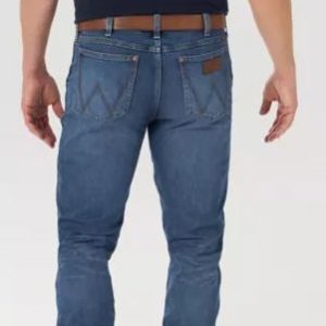 The Wrangler Retro Green Jean: Men's Slim Straight in Harrick
