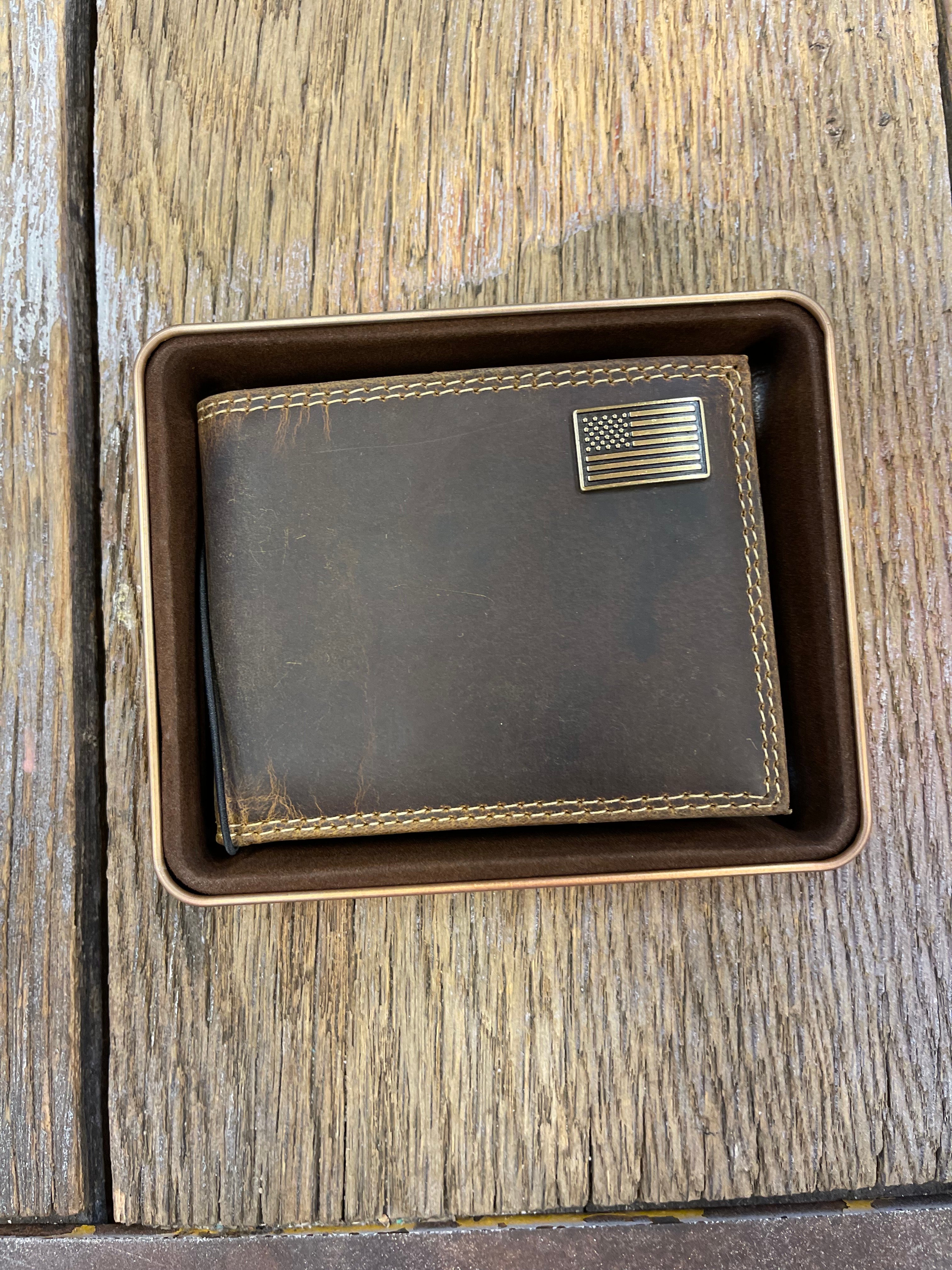 USA Flag Vintage Tan Passcase Wallet