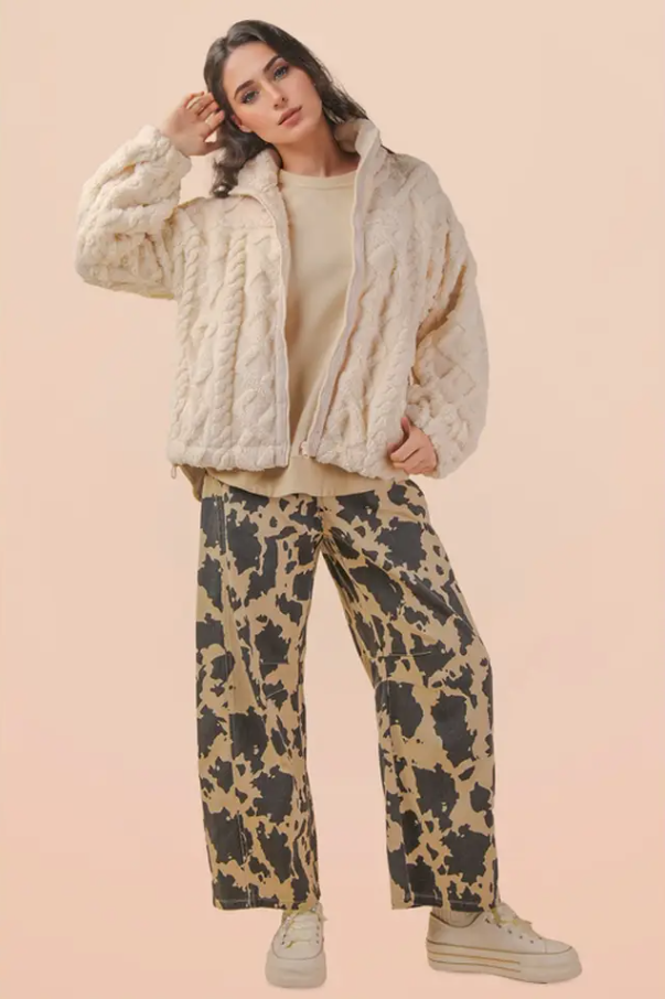 Cable Pattern Full Zip Jacket - Ecru