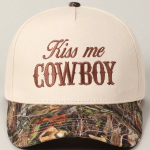Kiss Me Cowboy Embroidery Realtree Hat - Brown