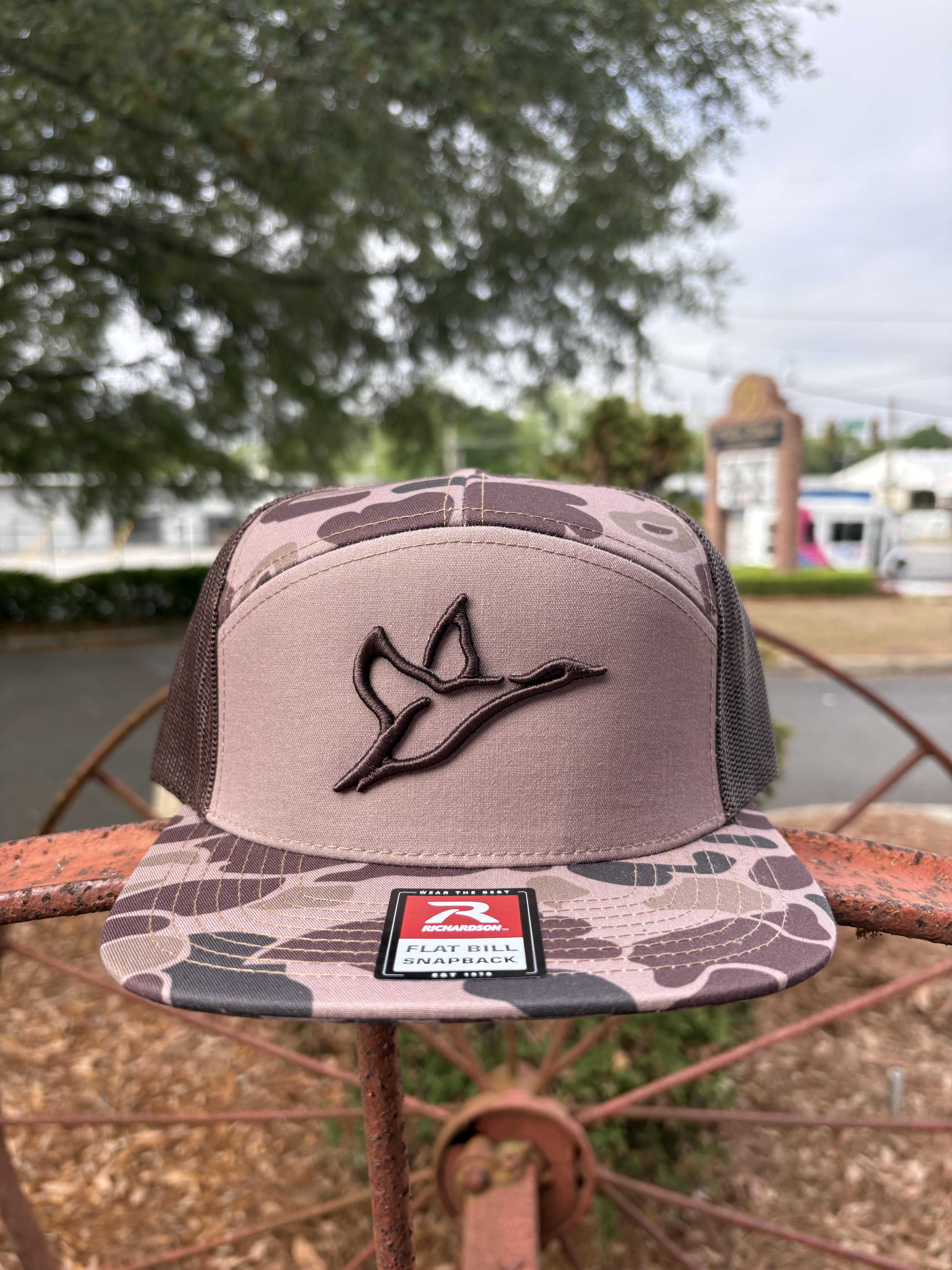 7 Panel Duck Camo & Mocha Hat